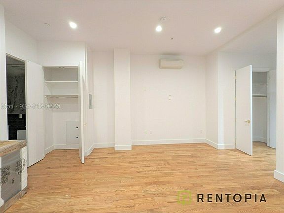 2nd image of 61 Montrose Ave #104