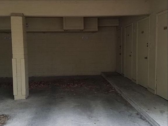 4th image of 1515 Monterry Pl