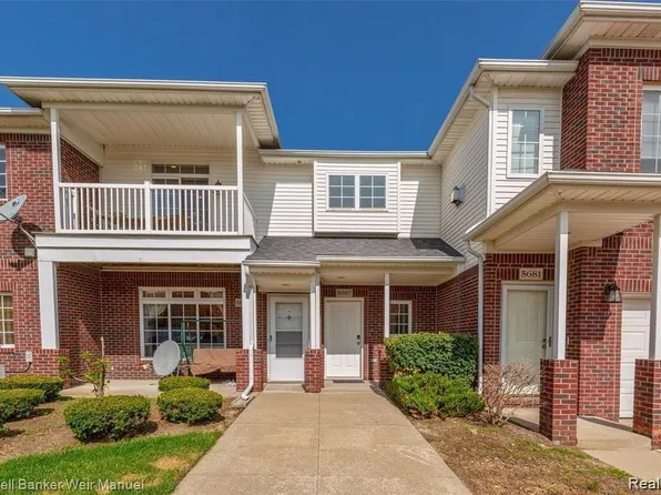 5687 Acorn Ln, Sterling Heights, MI 48314