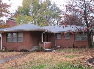 3027 Edwards St, Alton, IL 62002