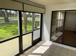 2322 S Cypress Bend Dr APT 110, Pompano Beach, FL 33069