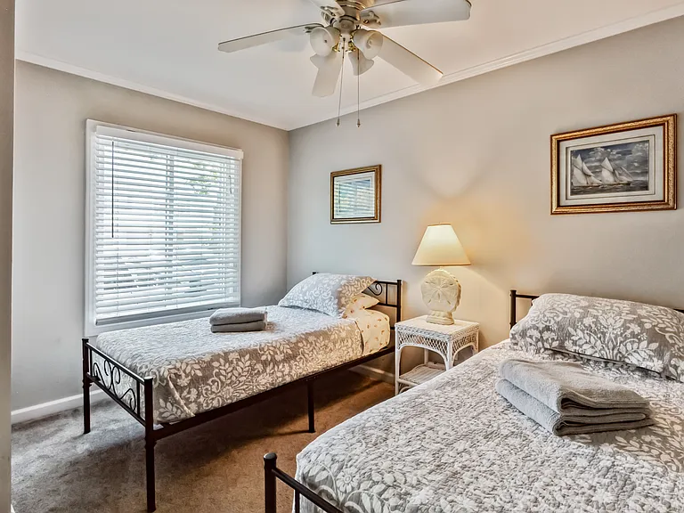 121 Newport Bay Dr #A — Photo 20