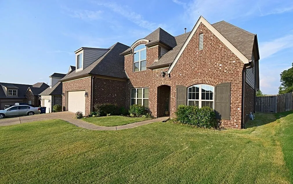 Building Photo - 4950 E Trinity Park Dr