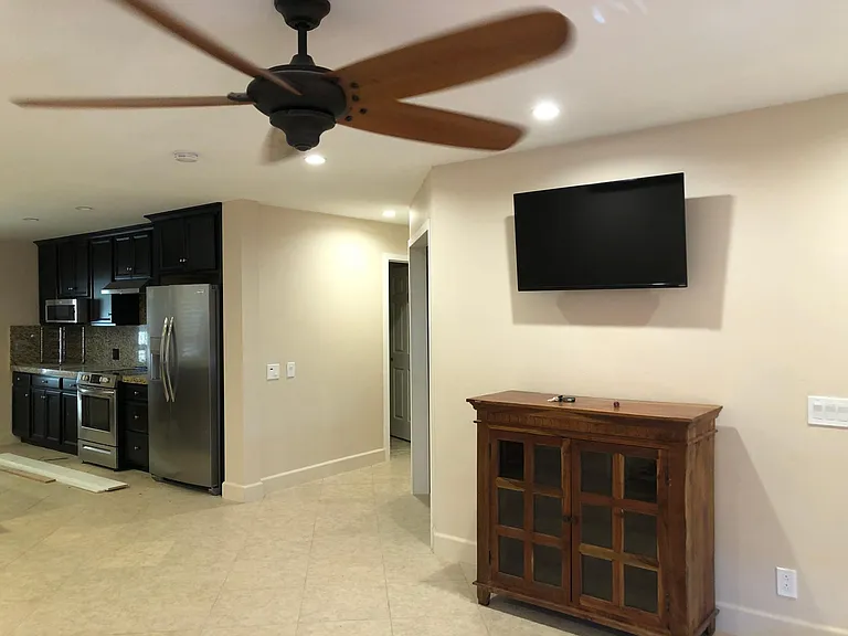 2412 S Stanley Pl — Photo 8