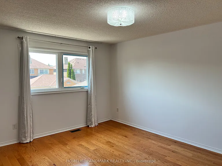 309 Bantry Ave — Photo 12