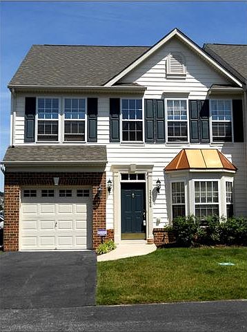 1st image of 32266 Pelican Ct #101