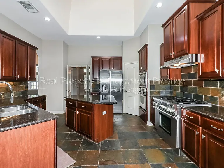 2718 Van Gogh Ln — Photo 7