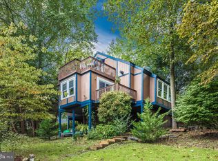 6756 W Lakeridge Rd, New Market, MD 21774