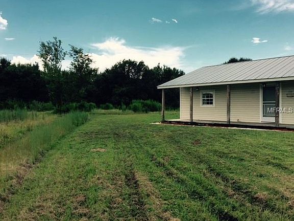 2nd image of 3152 Lena Ln
