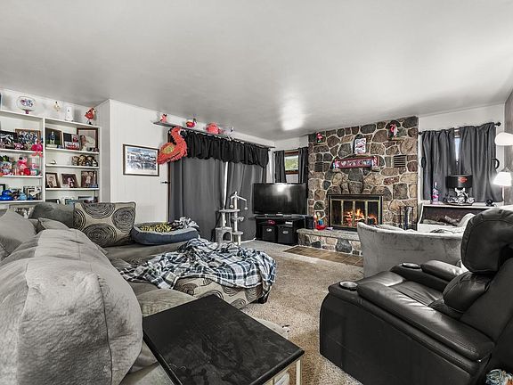 5th image of 153270 DUSTY MILLER ROAD