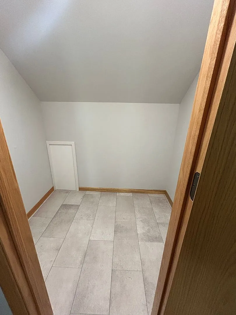 Beautiful, Renovated Single Family Home! — Photo 2
