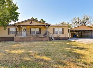 2536 Cypress Ln, Burleson, TX 76028
