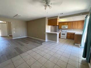 1484 Genoa Ln, San Jacinto, CA 92583