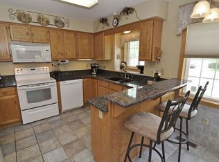 1871 N Ruby Ct, Eagan, MN 55122