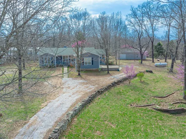 22029 62nd Hwy, Garfield, AR 72732