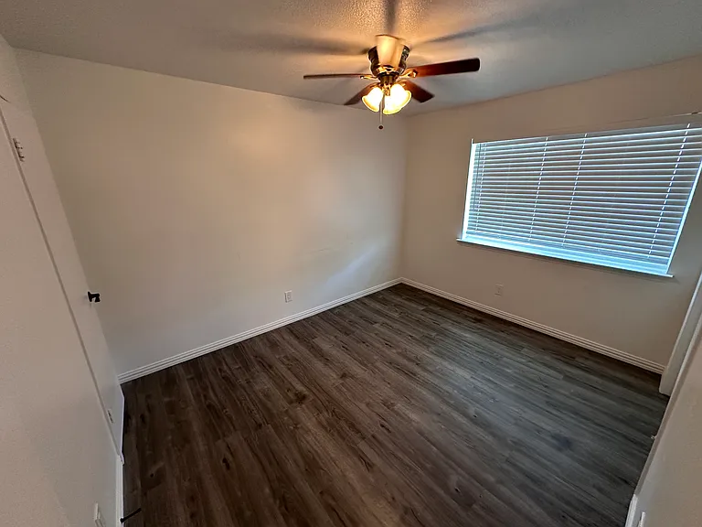 4011 Cole Ave #111 — Photo 7
