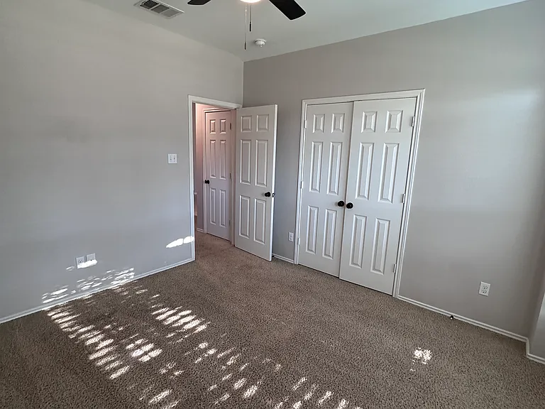 6902 Golden Oak Ln — Photo 25
