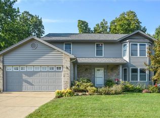 16 Dunmore Cir, O'Fallon, MO 63368