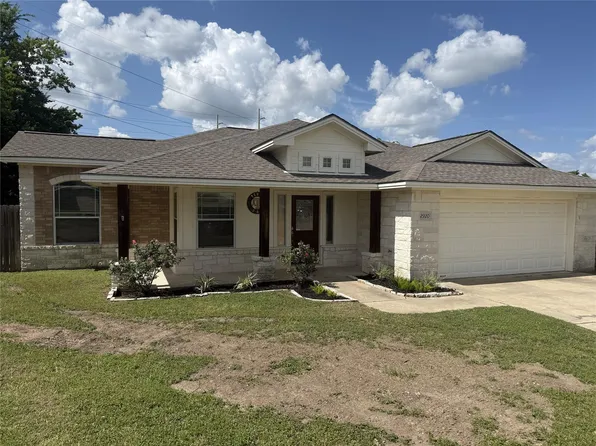 2920 Horseback Ct, College Station, TX 77845