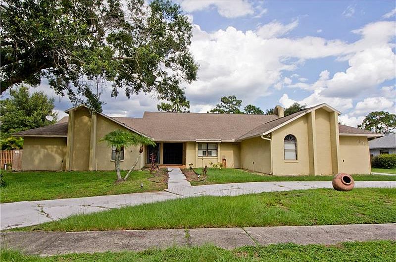 1st image of 1935 Green Meadow Ln