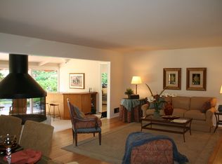 1600 Ben Roe Ave, Los Altos, CA 94024