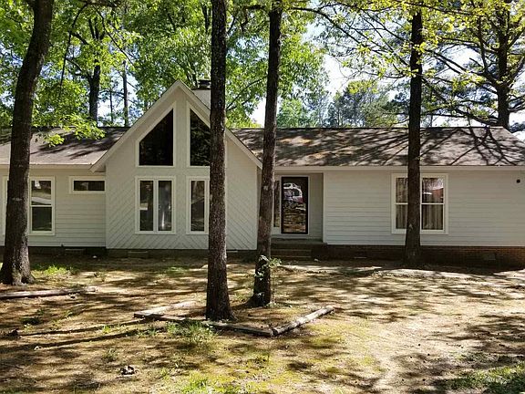 4th image of 132 Hartwood Cir