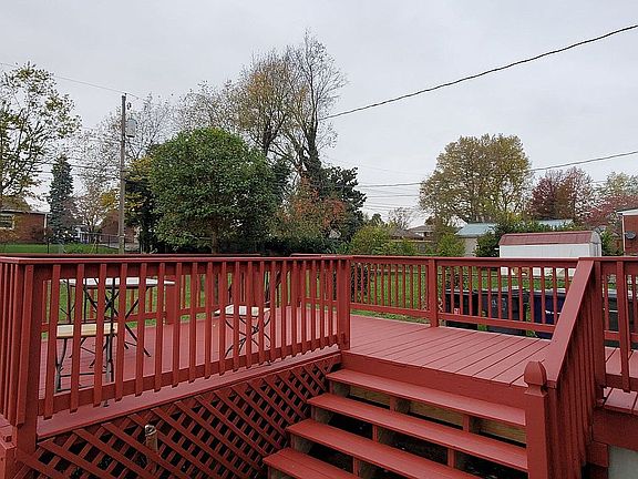 3rd image of 592 Hi Crest Dr