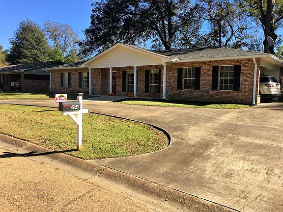 2nd image of 204 Jefferson Davis Blvd