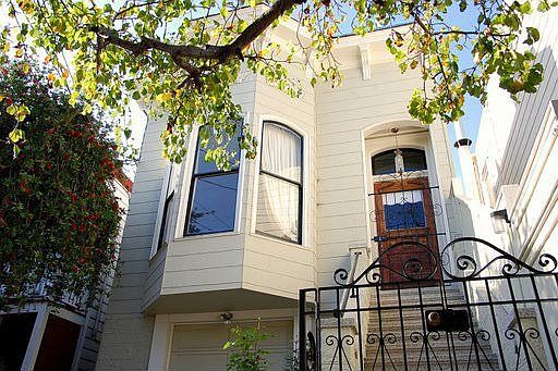 1st image of 402 Sanchez St