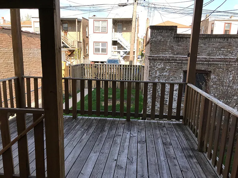4935 N Washtenaw Ave #1 — Photo 10