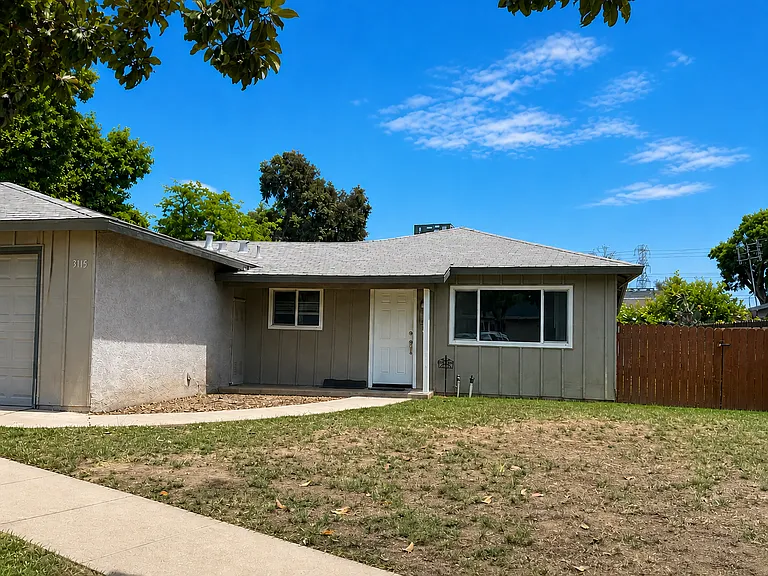 3115 W Santa Ana Ave — Photo 29