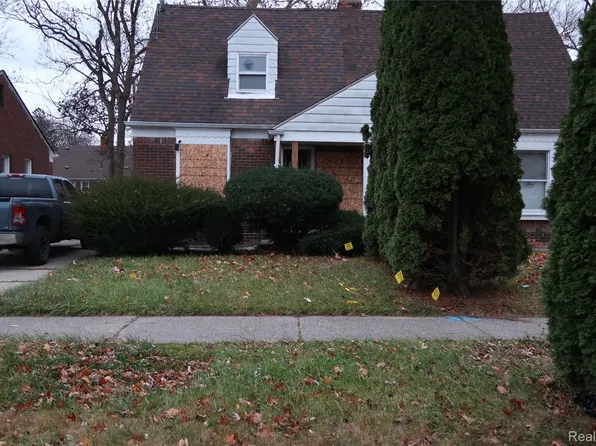 18622 Kelly Rd, Detroit, MI 48224