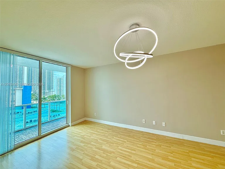 1945 S Ocean Dr #710 — Photo 17