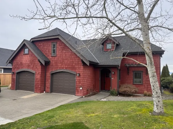 307 Martin St, Steilacoom, WA 98388