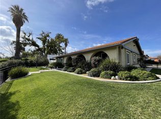 118 Bellevue Ave, Redlands, CA 92373