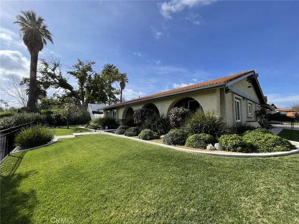 118 Bellevue Ave, Redlands, CA 92373