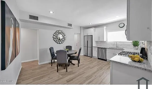 1514 E Fillmore St — Photo 10