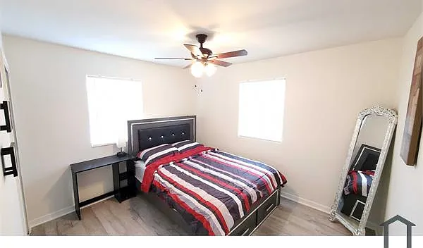 1114 Porter St — Photo 6