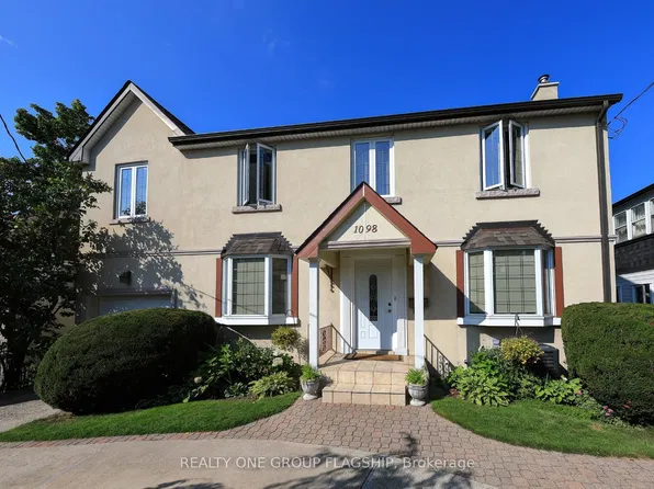 1098 Kipling Ave, Toronto, ON M9B 3M2