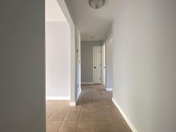 Hallway (1 of 3)