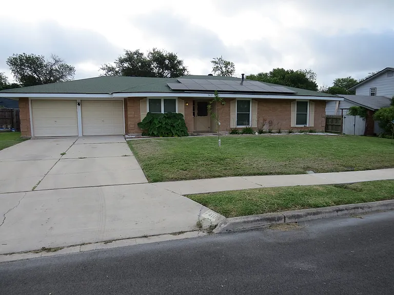 7410 Castle Crown — Photo 2