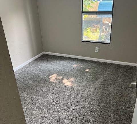 5th image of 2141 Patricia Pl