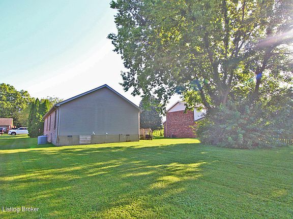 4th image of 3002 Twilight Ave