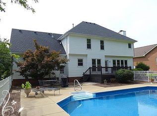 107 Huntington Pl, Hendersonville, TN 37075