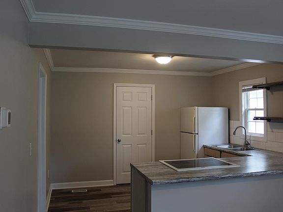 3rd image of 1008 N 20th St