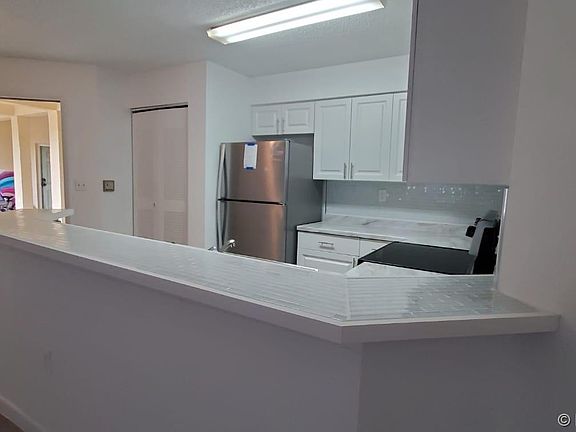 4th image of 2445 SW 18th Ter APT 508