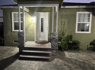12716 Cookacre Ave, Lynwood, CA 90262