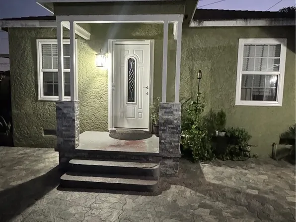 12716 Cookacre Ave, Lynwood, CA 90262