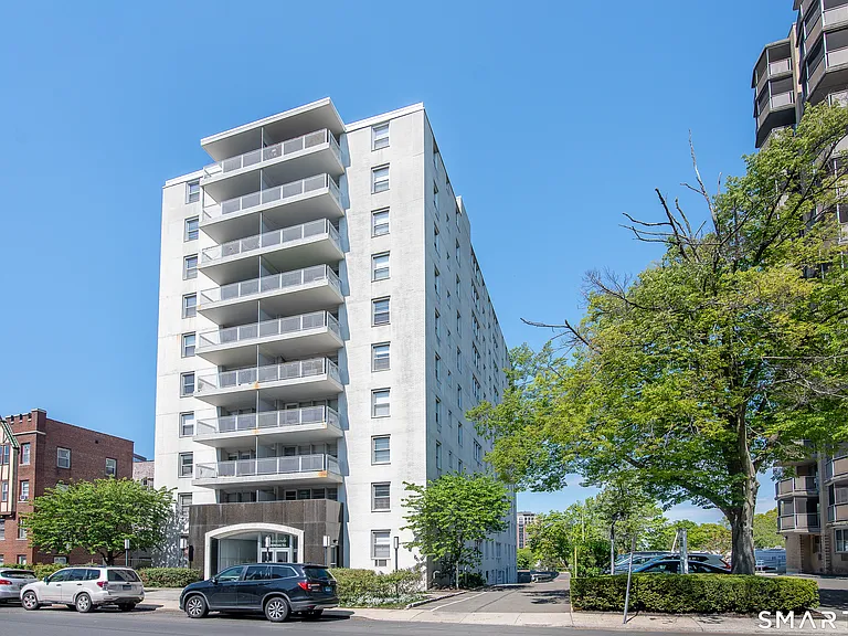 30 Glenbrook Rd #2E — Photo 21