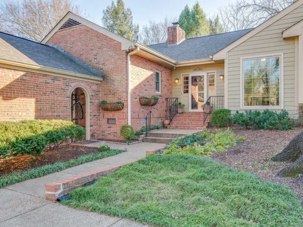 3704 Estes Rd, Nashville, TN 37215